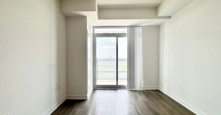 1606-10 Honeycrisp Crescent, Vaughan, ON, L4K 0M7 - 6