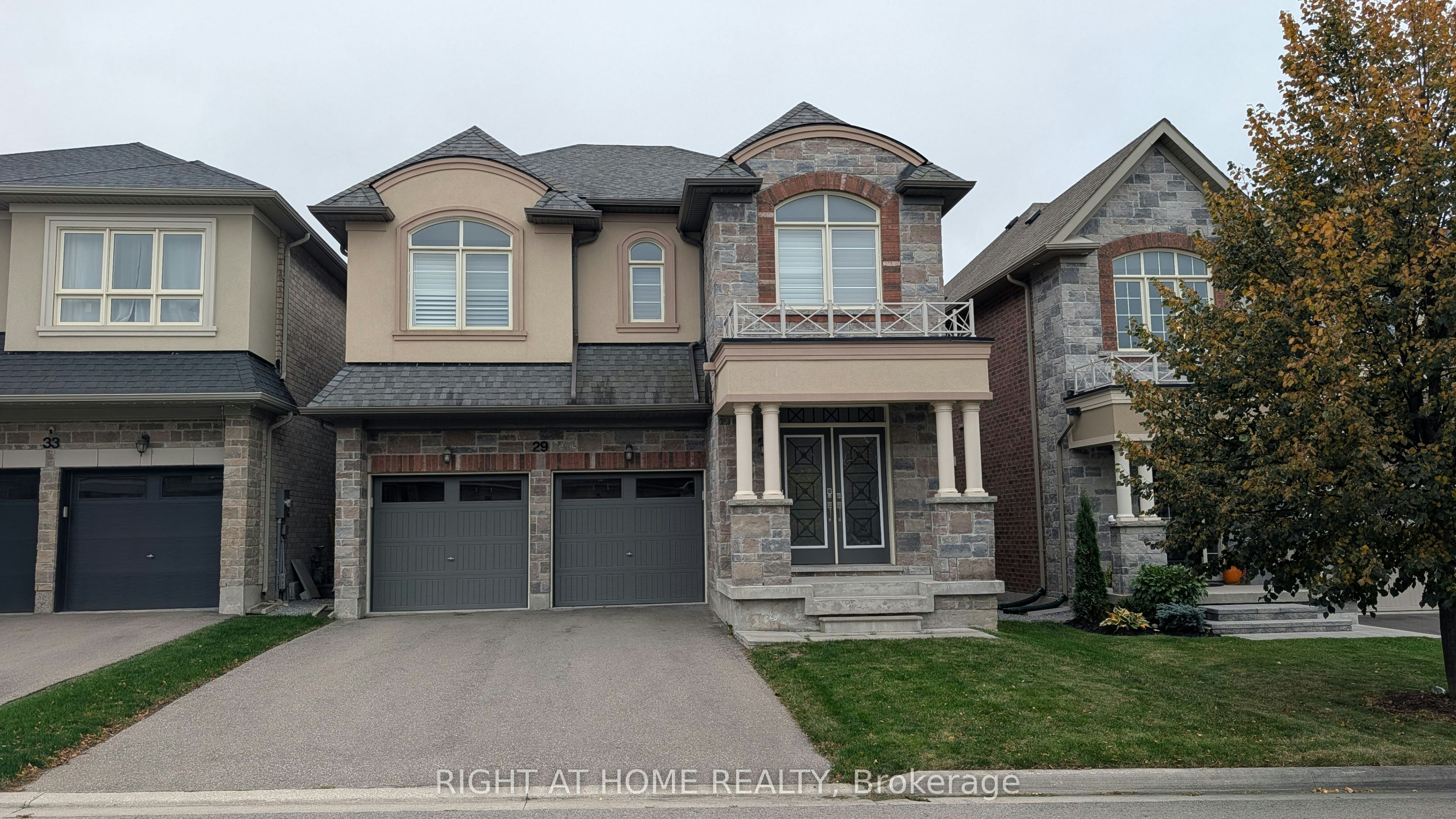 29 Mondial Crescent, East Gwillimbury, ON, L9N 0S1
