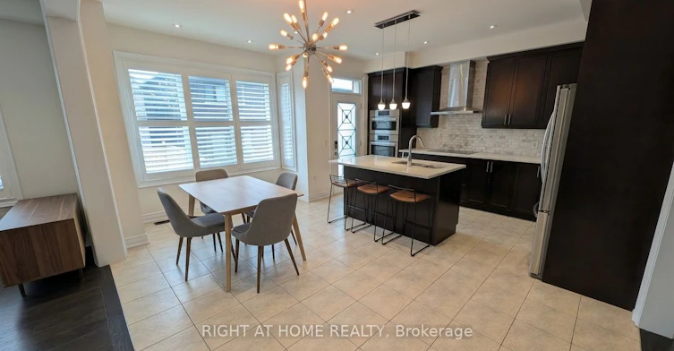 29 Mondial Crescent, East Gwillimbury, ON, L9N 0S1 - 5