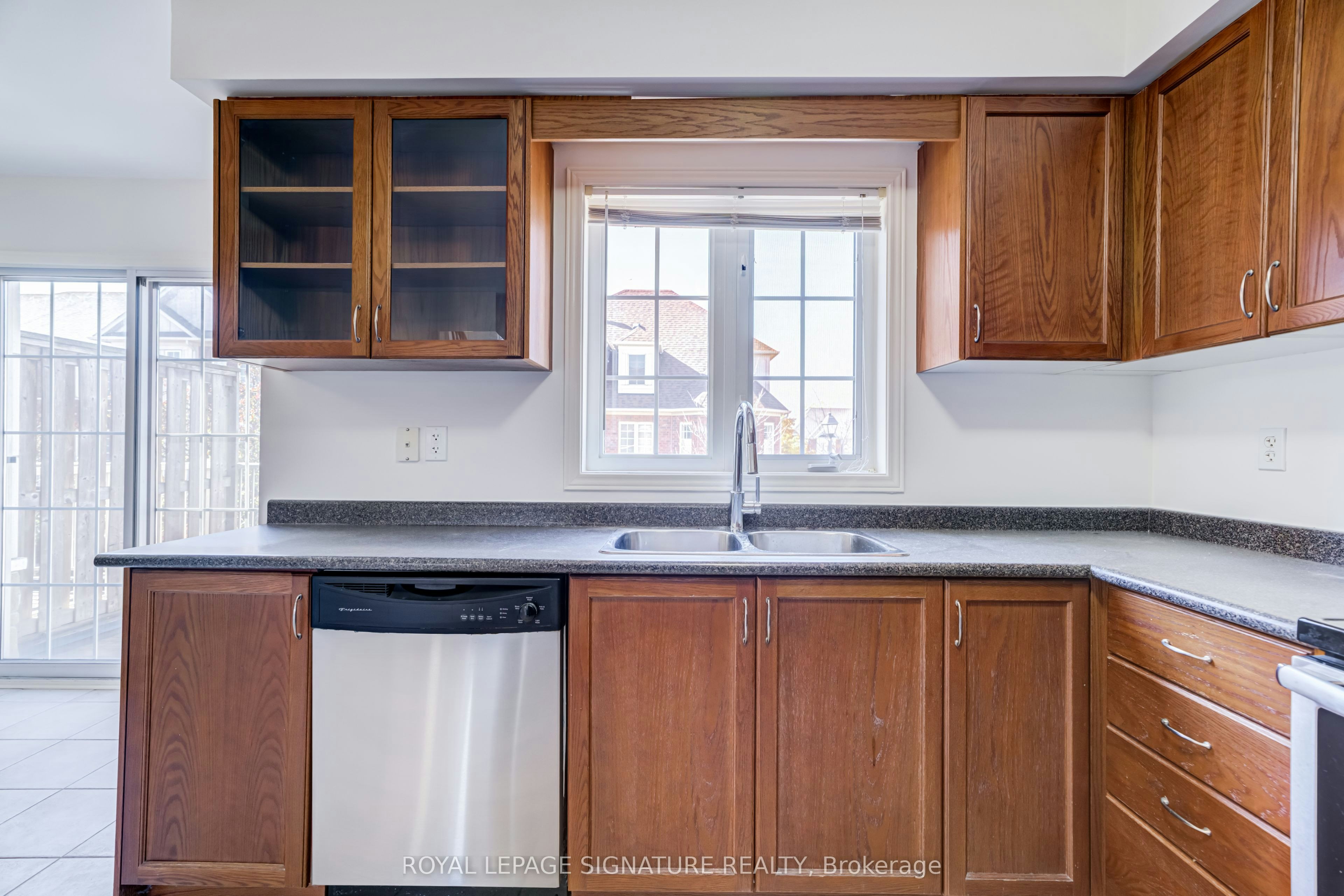 67 Prince Charles Way, Markham, ON, L6C 0B4 - 25