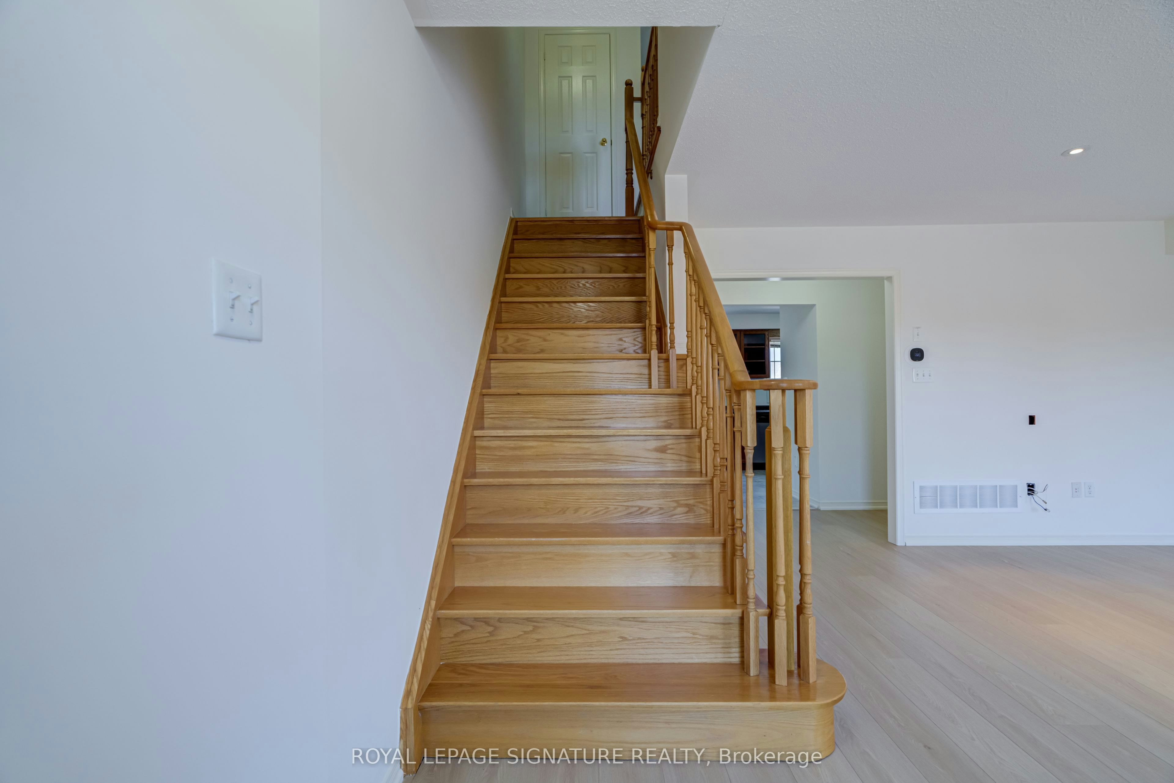 67 Prince Charles Way, Markham, ON, L6C 0B4 - 30