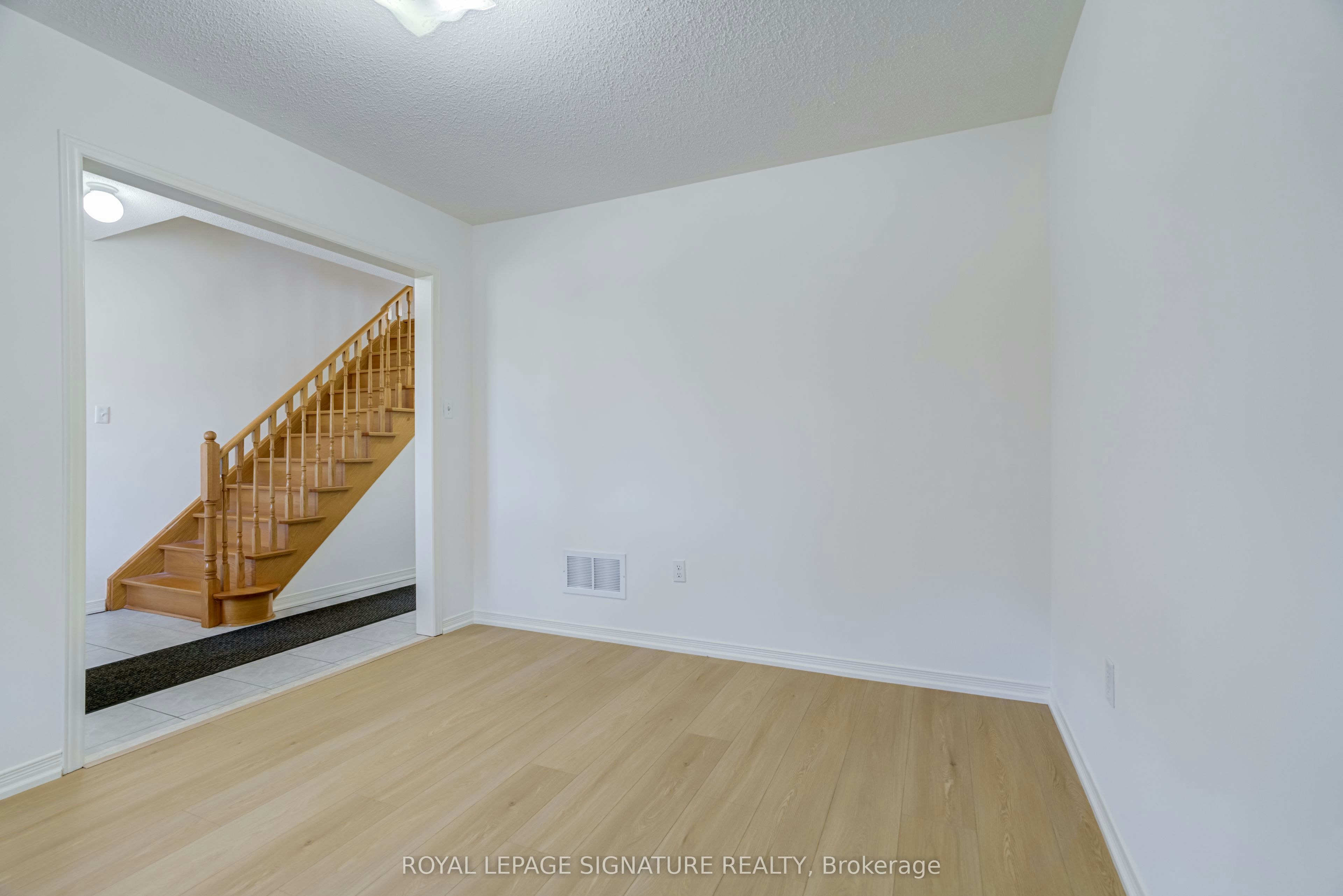 67 Prince Charles Way, Markham, ON, L6C 0B4 - 7