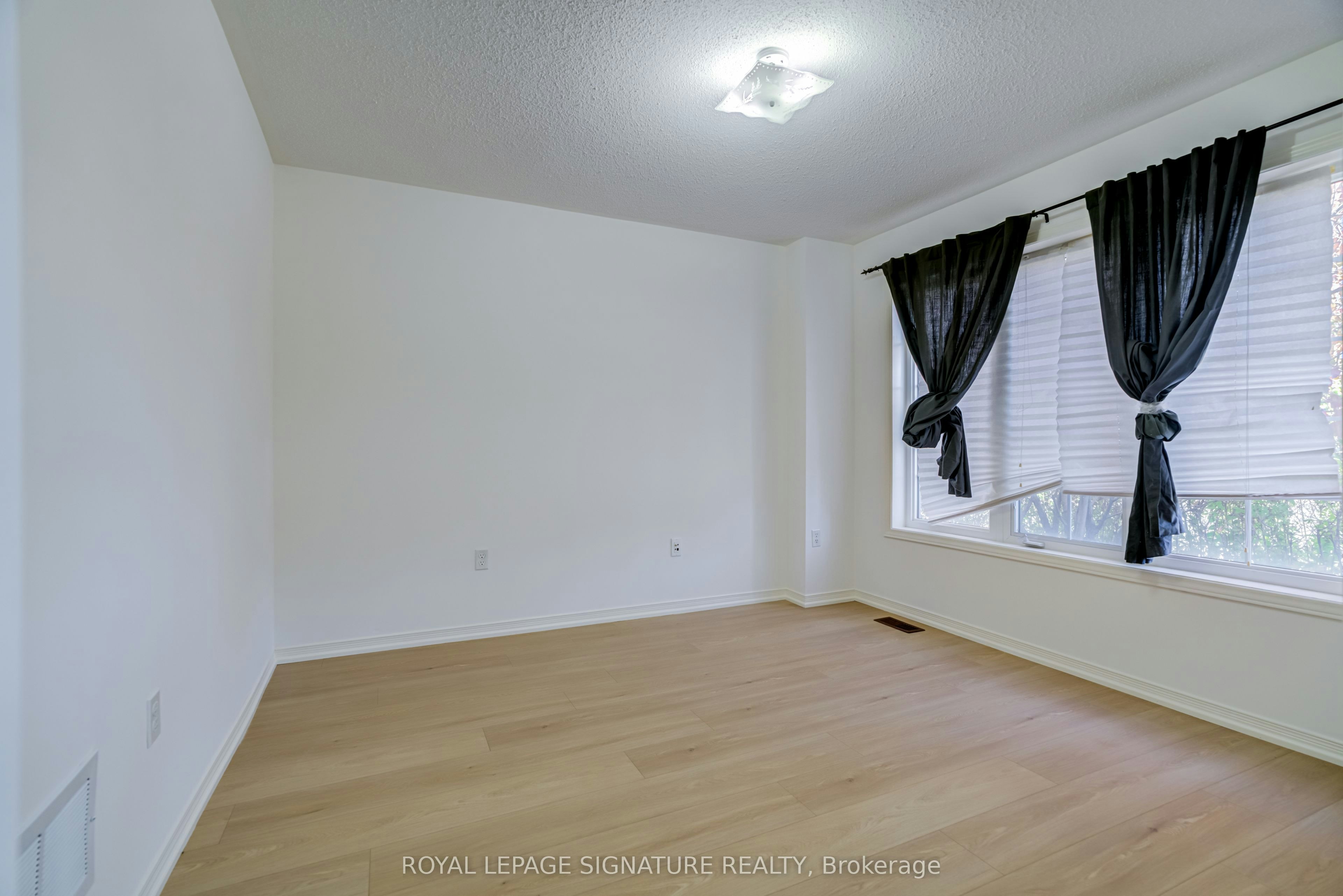 67 Prince Charles Way, Markham, ON, L6C 0B4 - 4