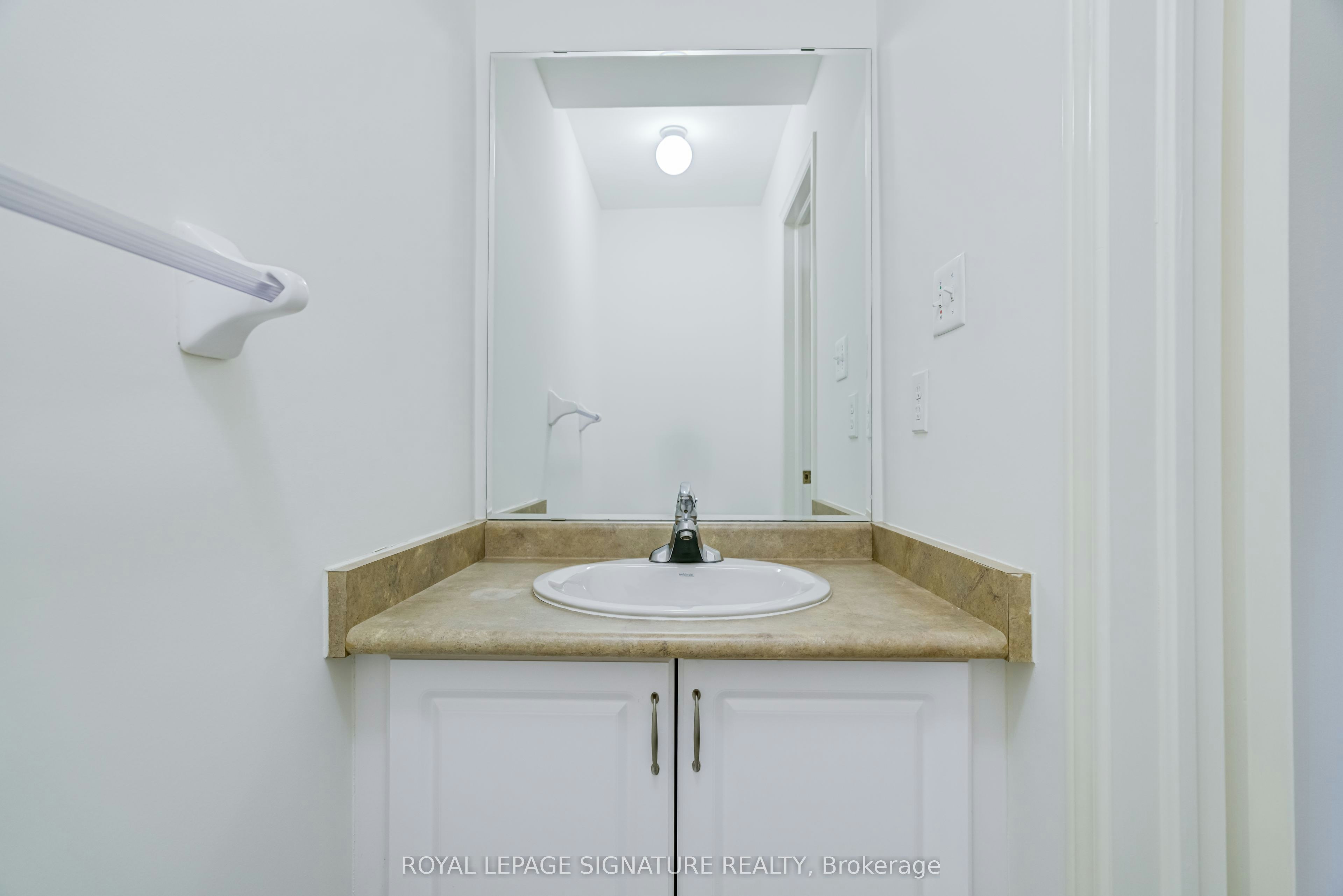 67 Prince Charles Way, Markham, ON, L6C 0B4 - 9