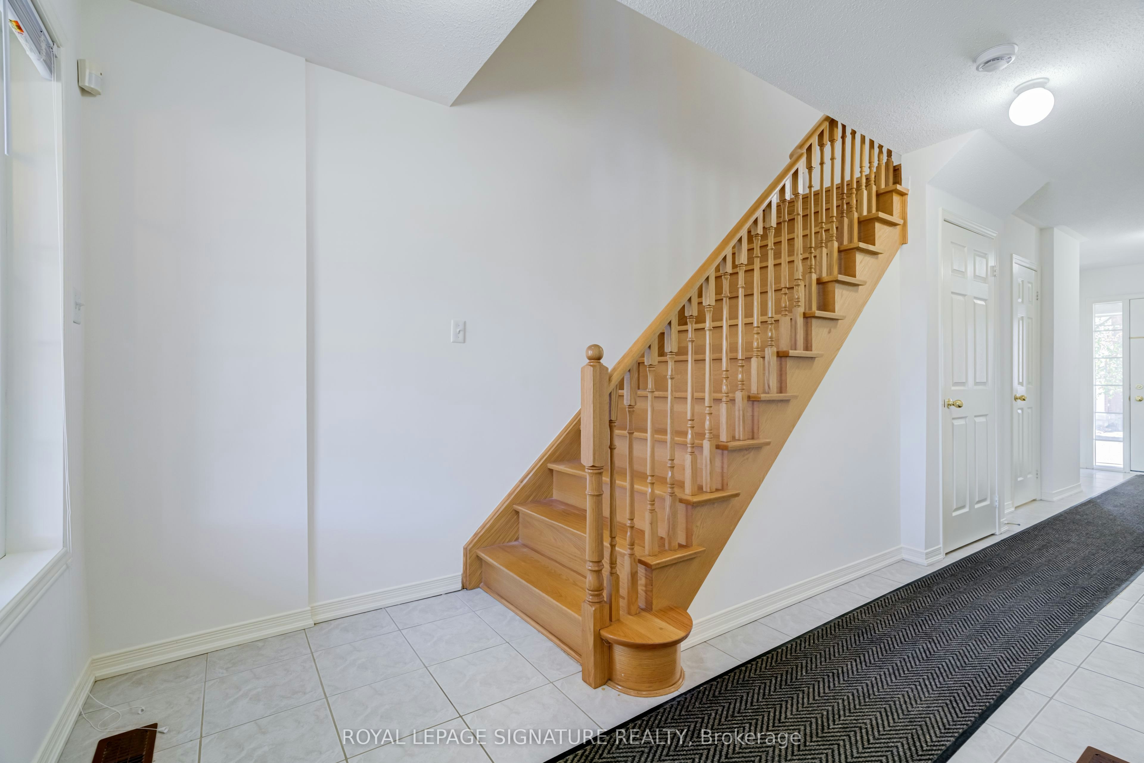 67 Prince Charles Way, Markham, ON, L6C 0B4 - 11