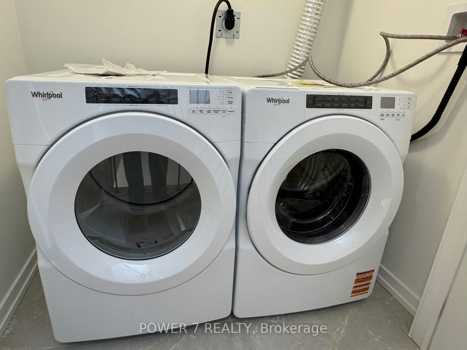 22-14 Lytham Green Circle, Newmarket, ON, L3Y 0H3 - 15
