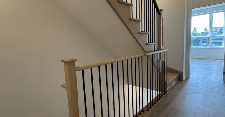 22-14 Lytham Green Circle, Newmarket, ON, L3Y 0H3 - 11