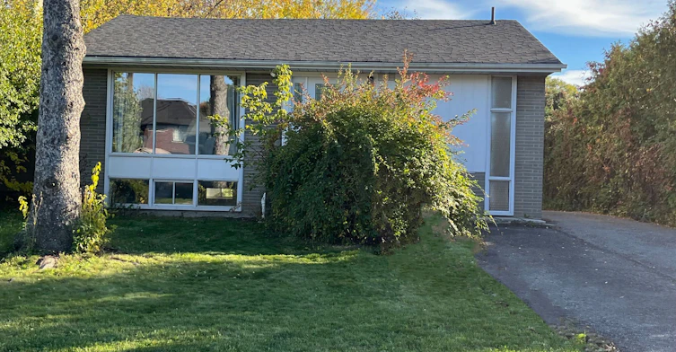 Basement-418 Bent Crescent, Richmond Hill, ON, L4C 1C5