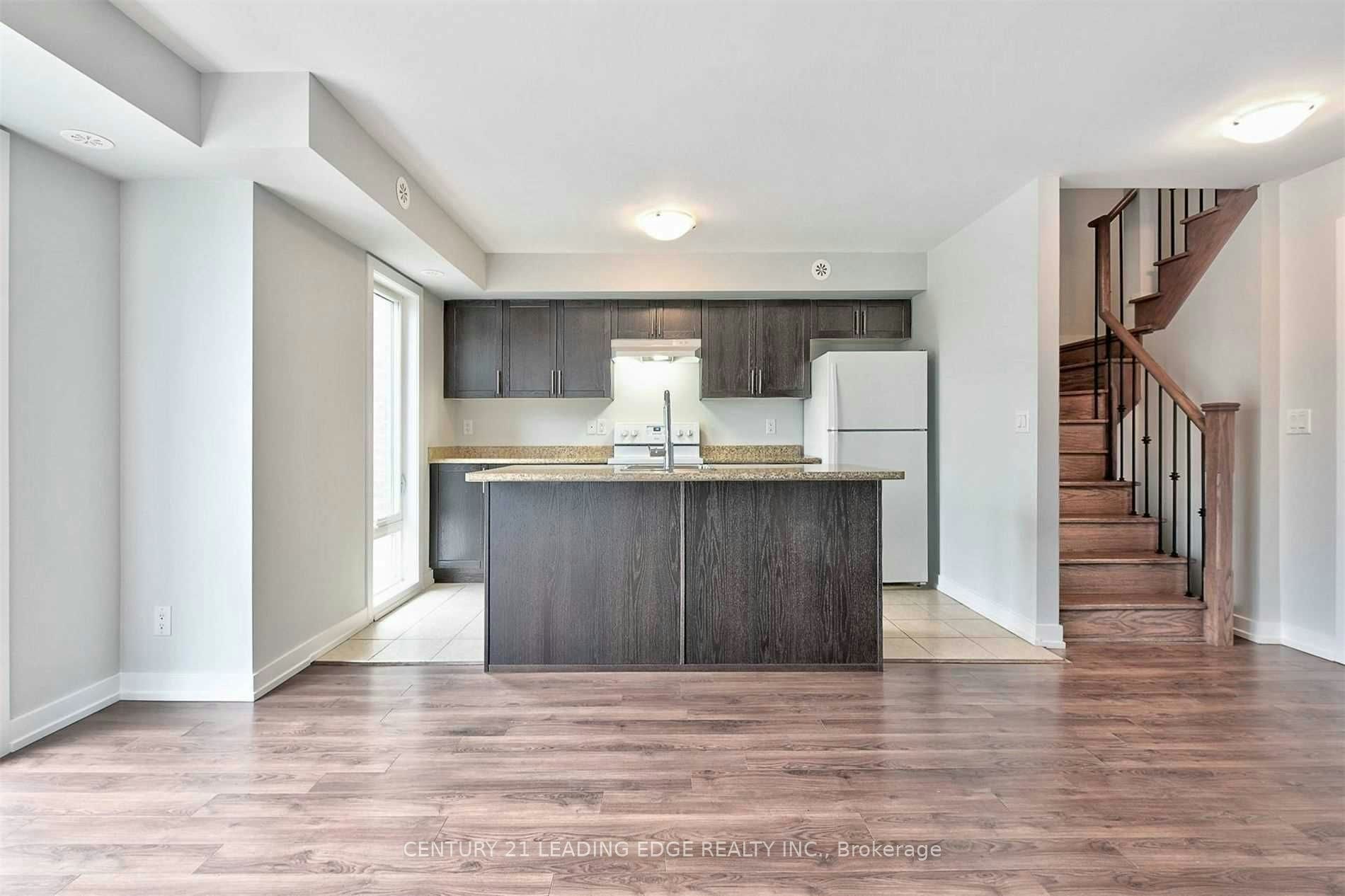 708-60 Dunsheath Way, Markham, ON, L6B 0A7 - 4