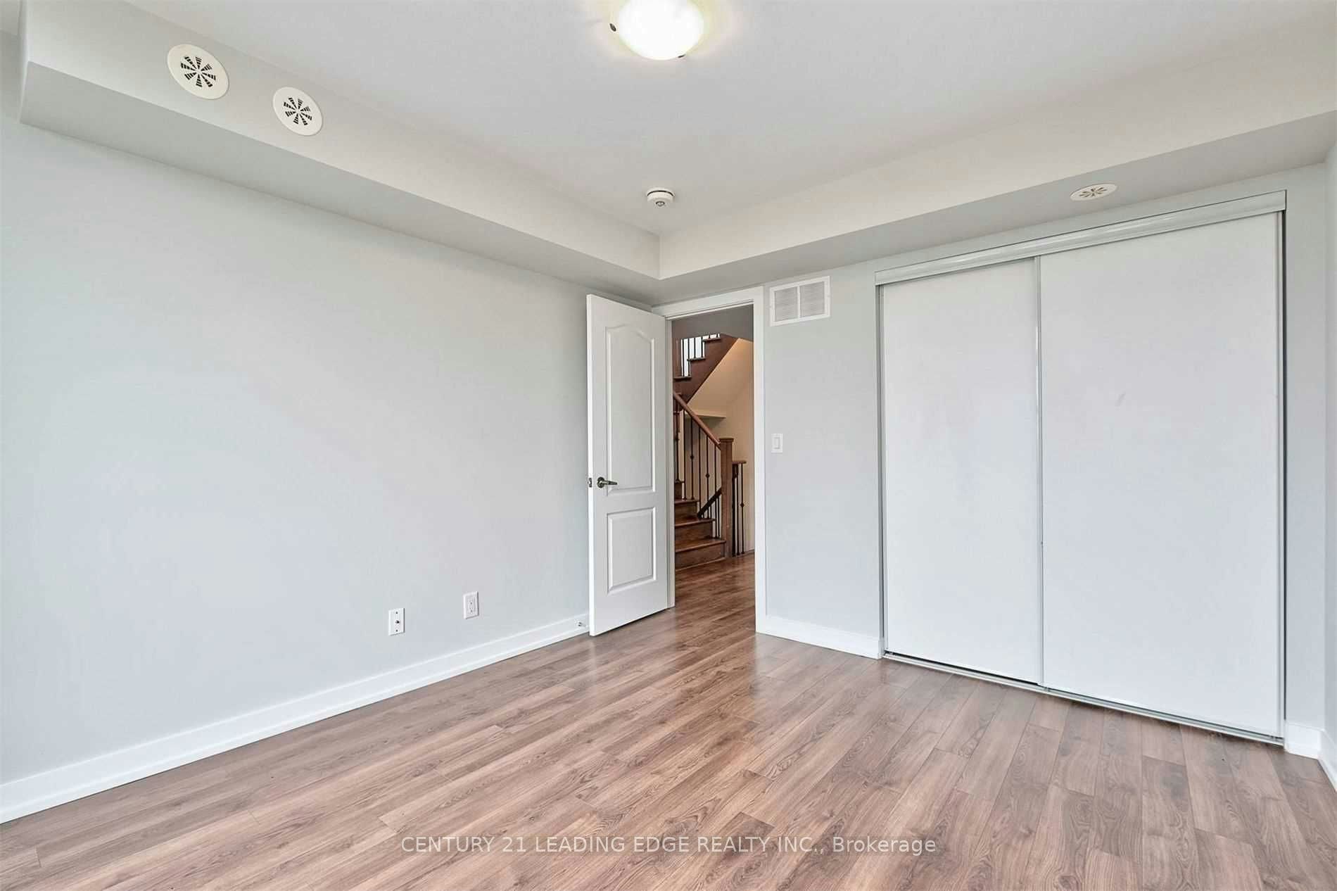 708-60 Dunsheath Way, Markham, ON, L6B 0A7 - 16
