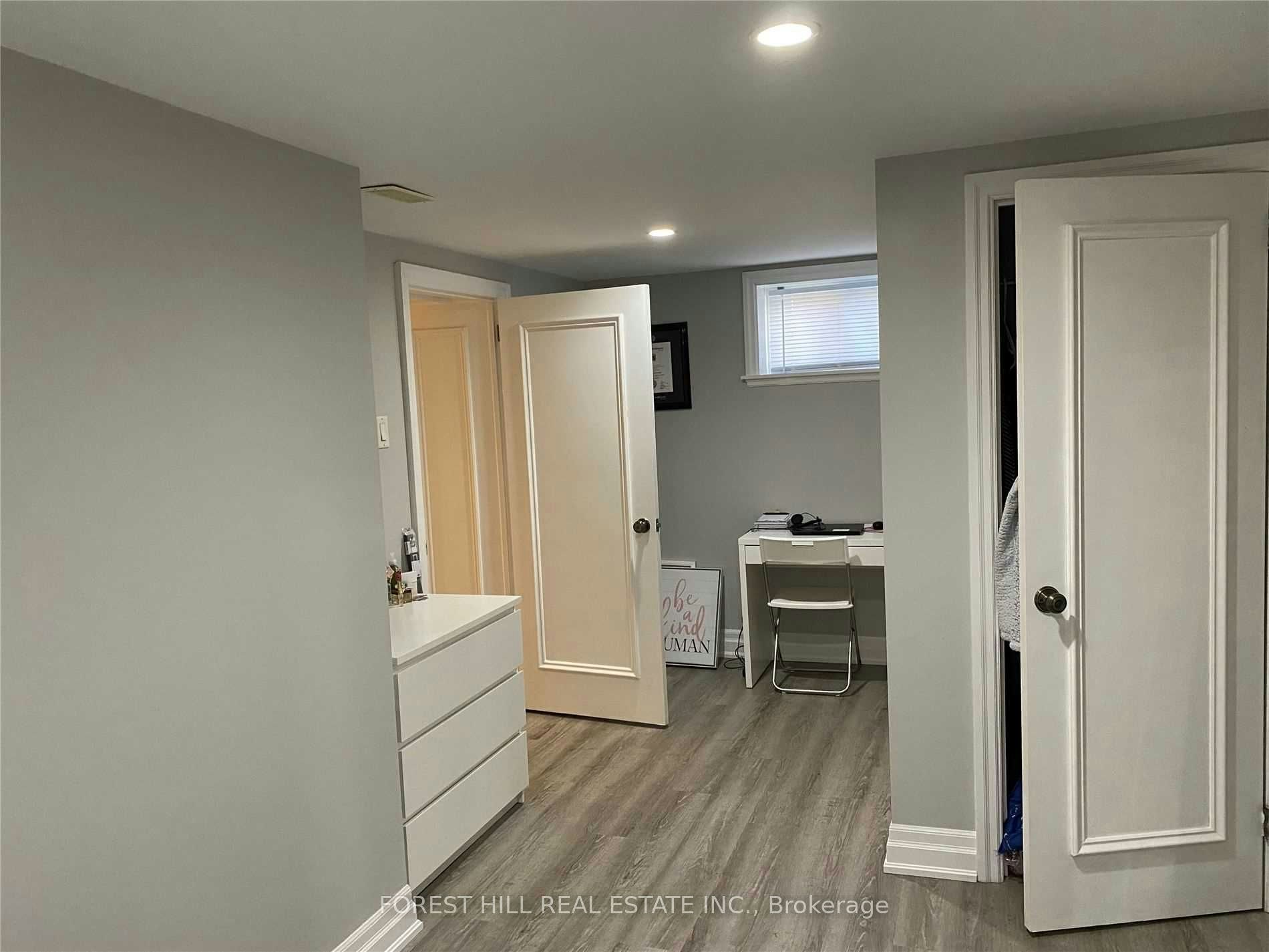 Lower-61 Roxborough Road, Newmarket, ON, L3Y 3K8 - 2