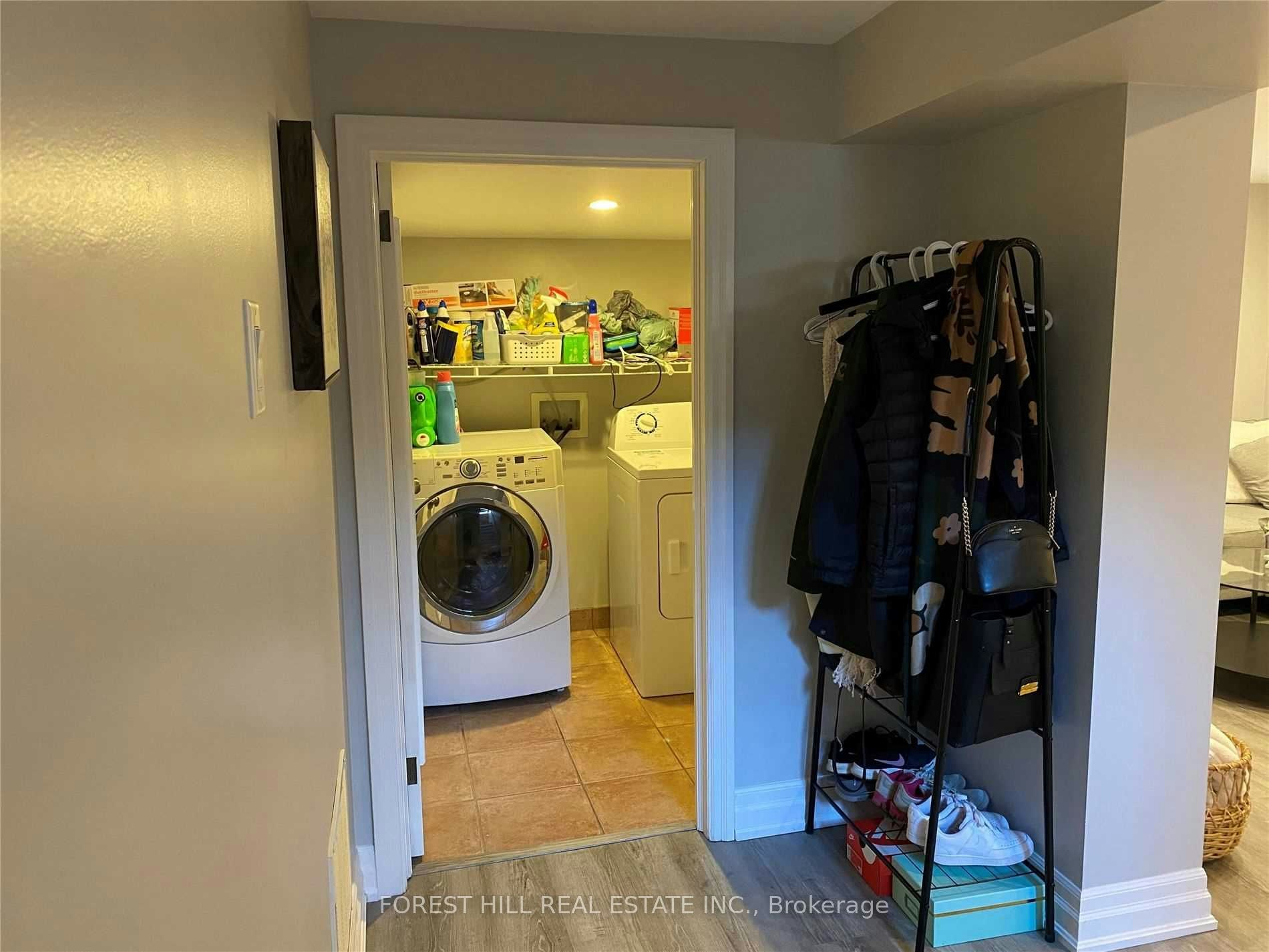 Lower-61 Roxborough Road, Newmarket, ON, L3Y 3K8 - 6