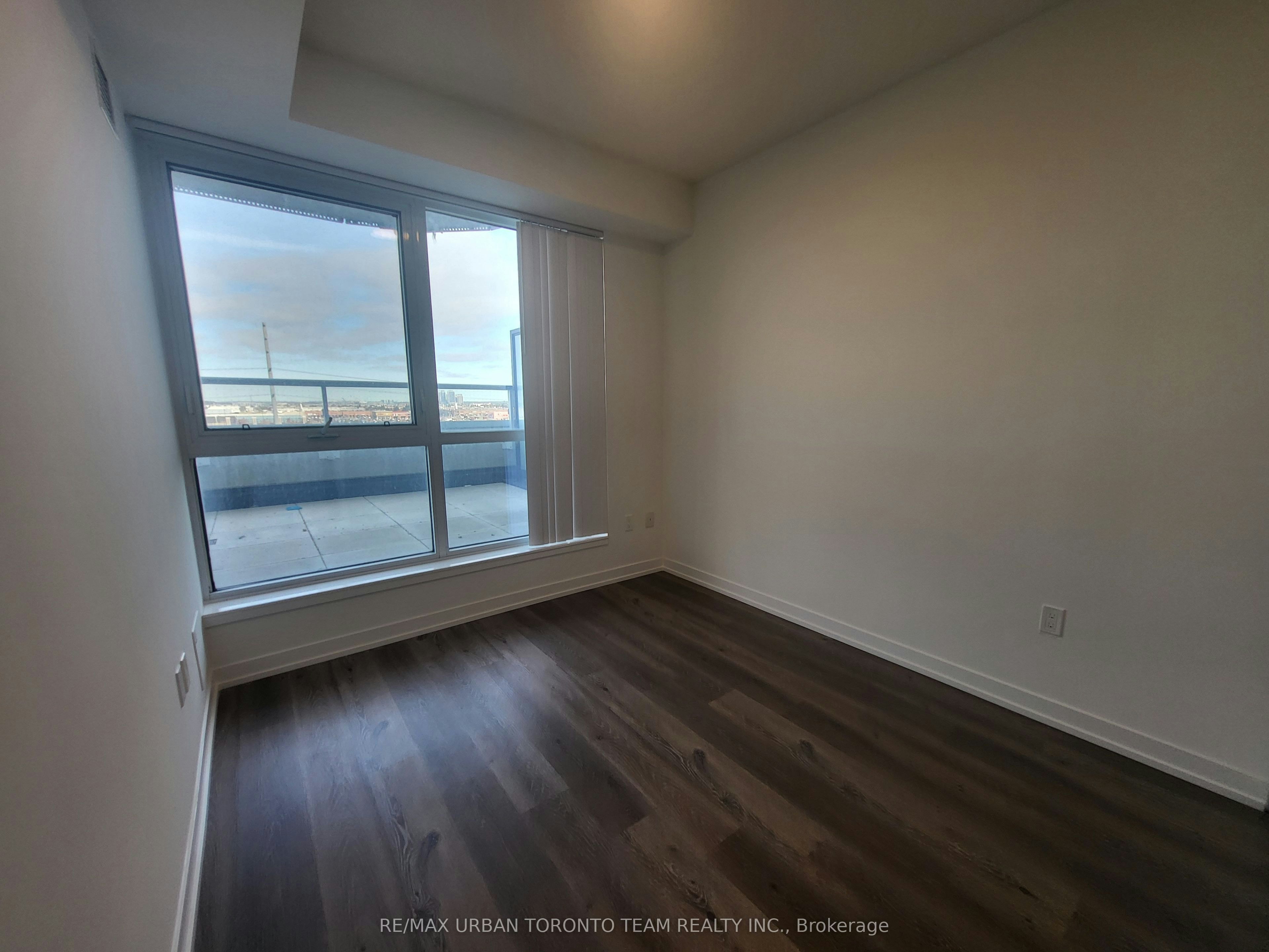 515-225 Commerce St Street, Vaughan, ON, L4K 0P9 - 8