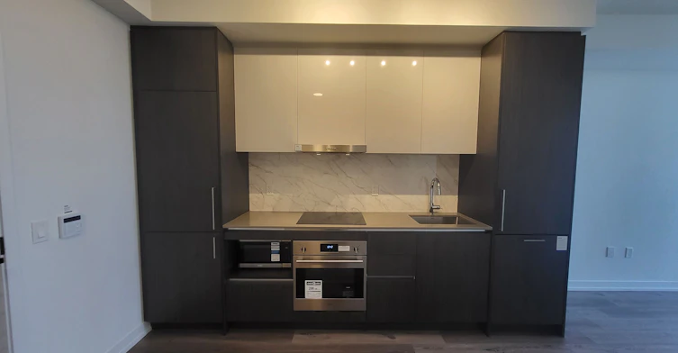 515-225 Commerce St Street, Vaughan, ON, L4K 0P9 - 4