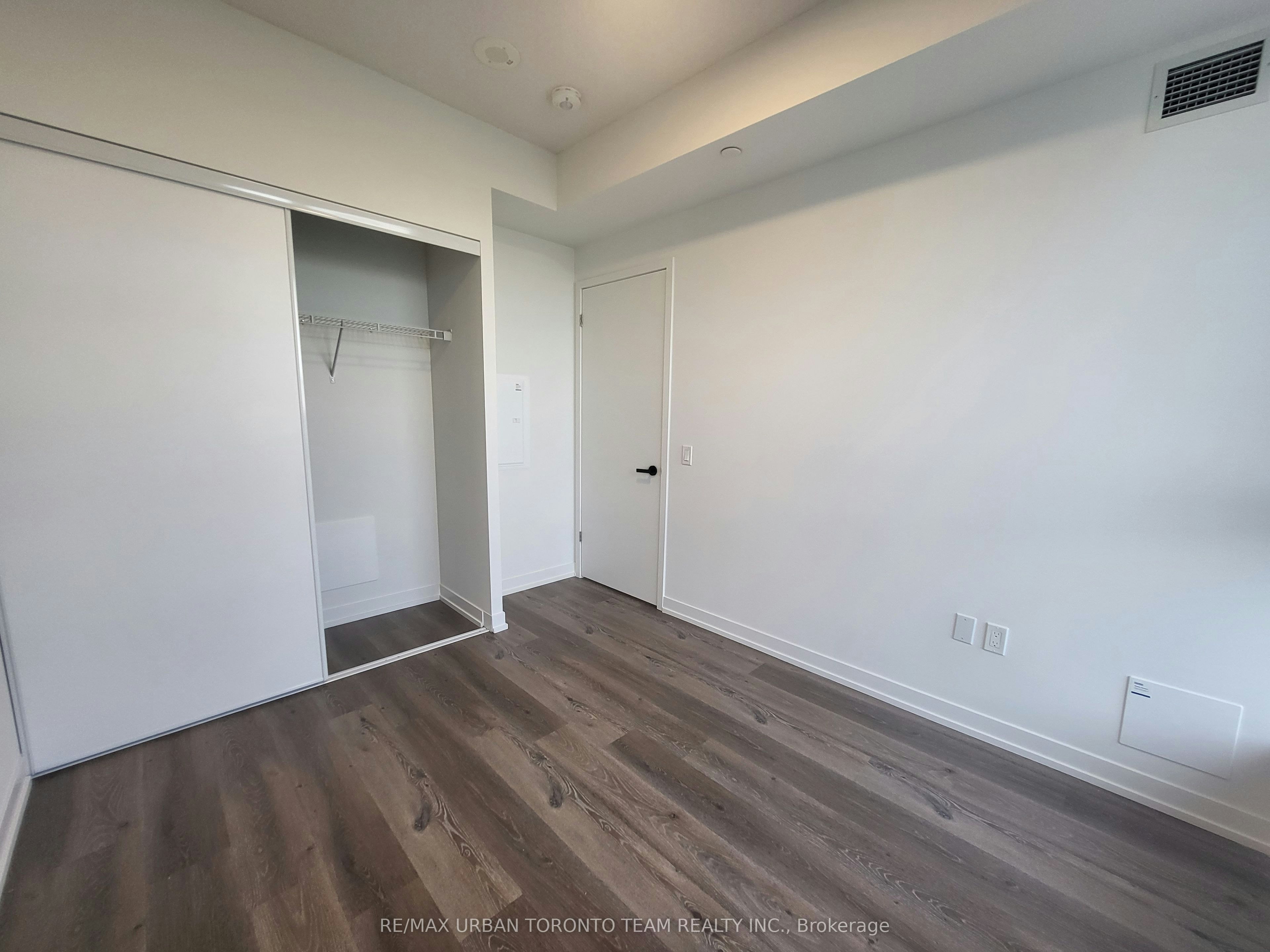 515-225 Commerce St Street, Vaughan, ON, L4K 0P9 - 9