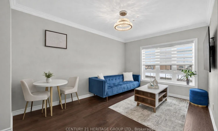 214-112 Simcoe Road