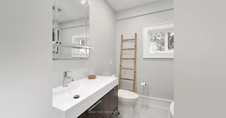 21052 Dalton Road, Georgina, ON, L0E 1L0 - 2