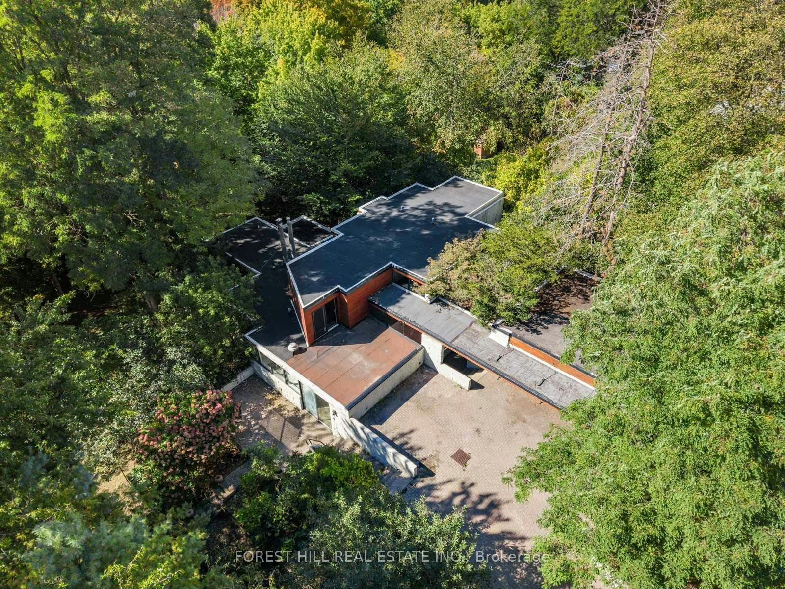 38 Riverside Boulevard, Vaughan, ON, L4J 1H3