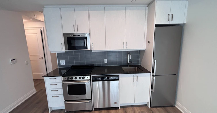 705E-20 Gatineau Drive, Vaughan, ON, L4J 0L3 - 5