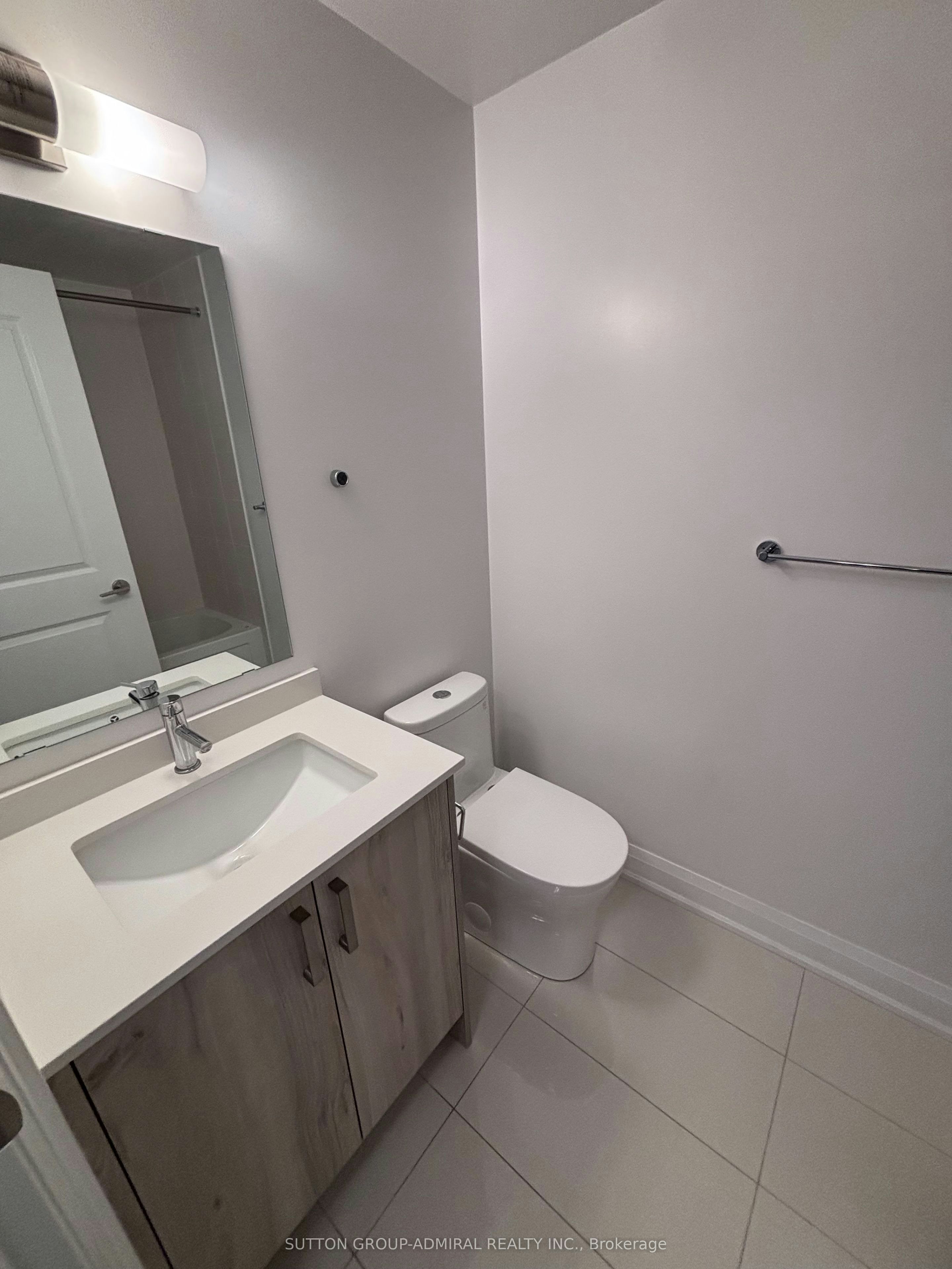 705E-20 Gatineau Drive, Vaughan, ON, L4J 0L3 - 9