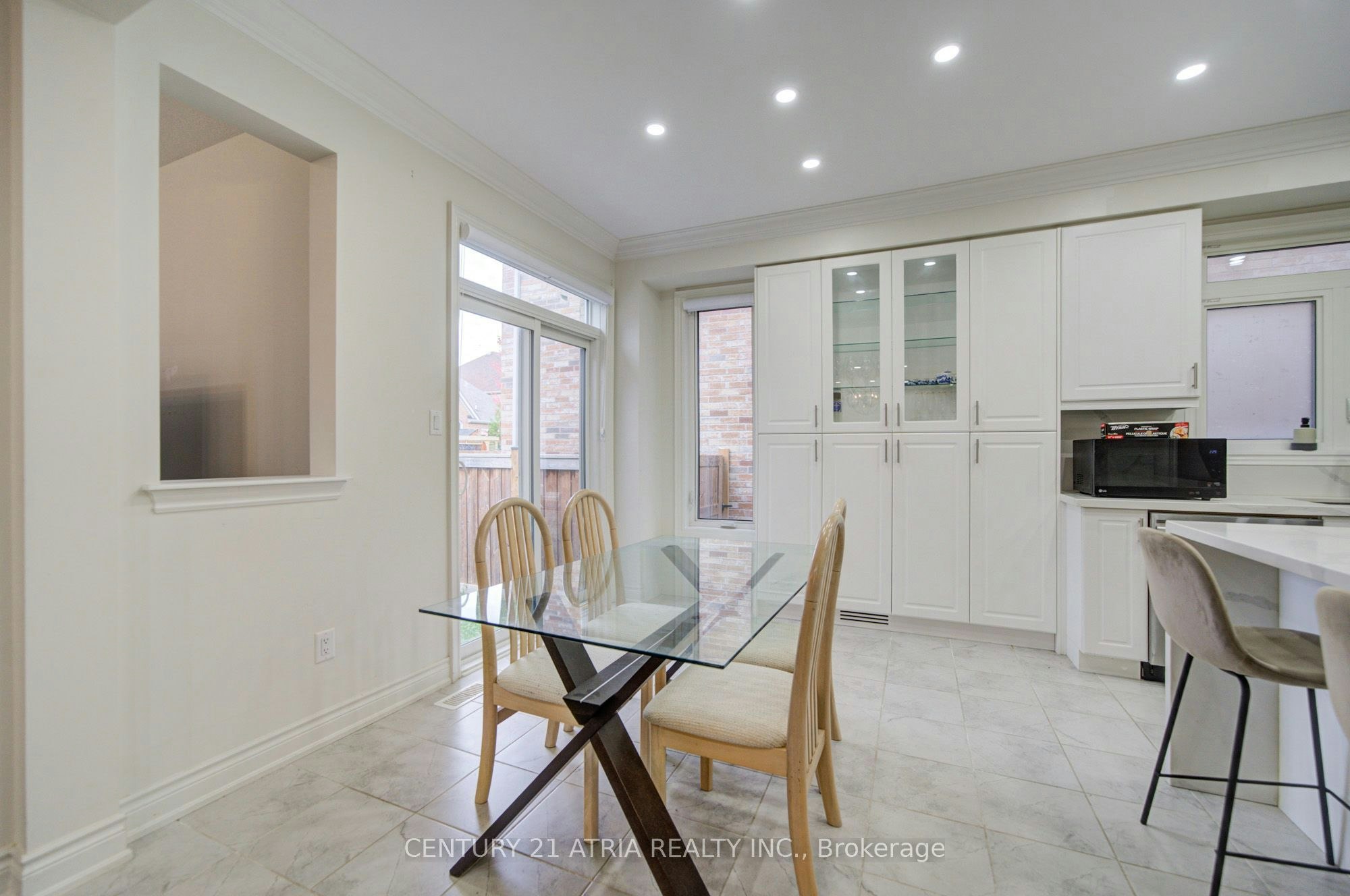 282 Blue Dasher Boulevard, Bradford West Gwillimbury, ON, L3Z 4H8 - 17
