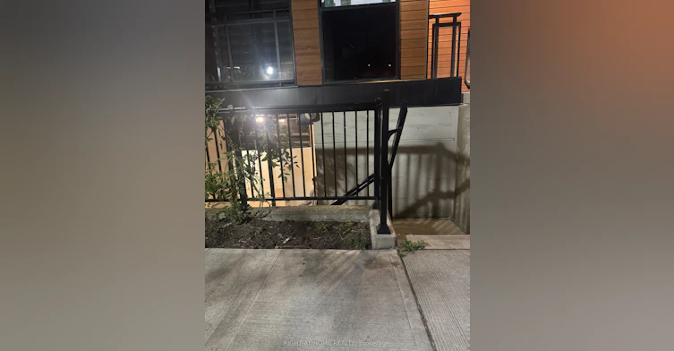 701-5289 Hwy 7 Street E, Vaughan, ON, L4L 0J1 - 6