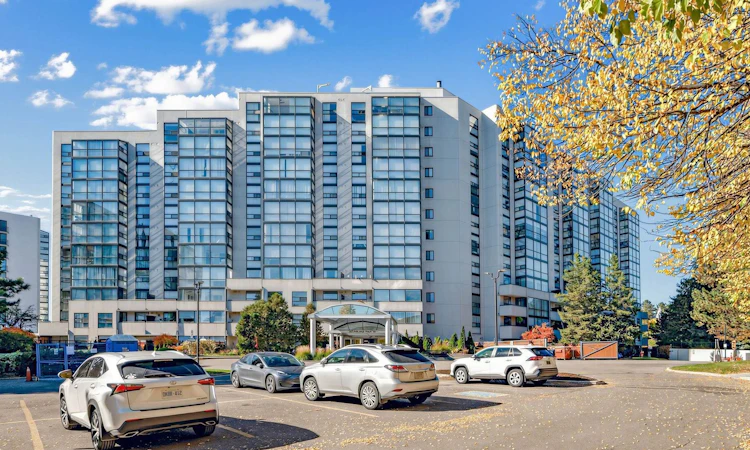 303-20 Harding Boulevard W