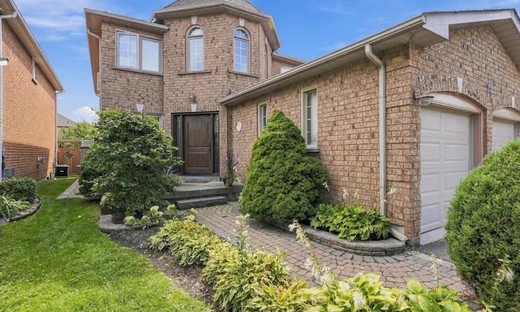 71 Veneto Drive