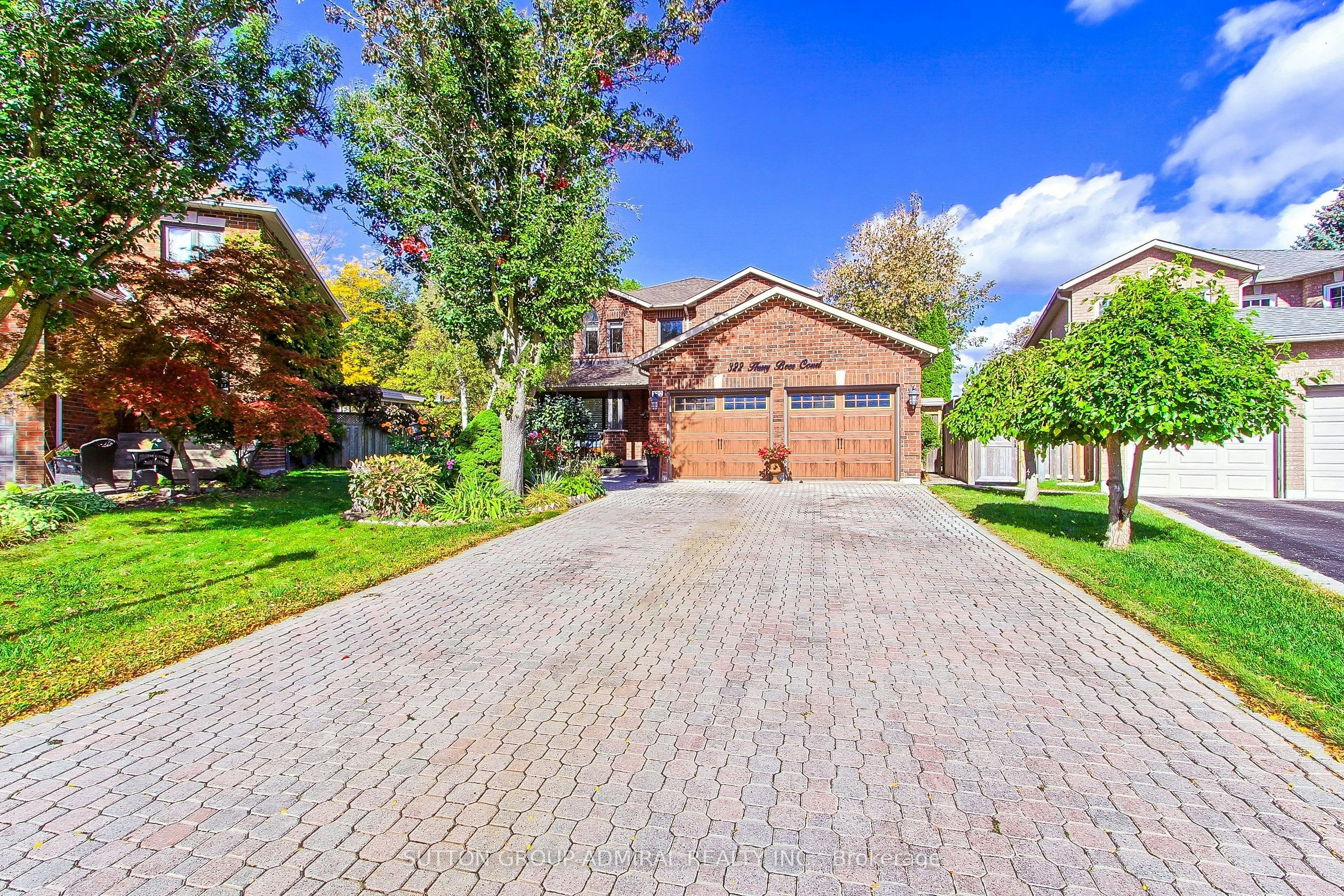 322 Harry Beer Court, Newmarket, ON, L3Y 8M2