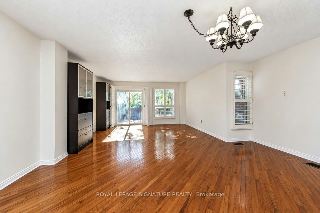 45 Augusta Court, Markham, ON, L3T 7K5 - 5