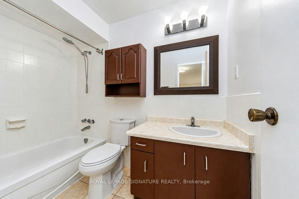 45 Augusta Court, Markham, ON, L3T 7K5 - 22