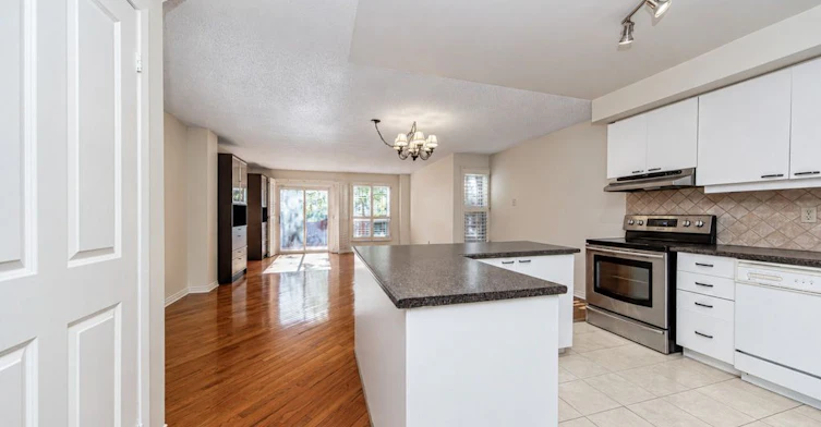 45 Augusta Court, Markham, ON, L3T 7K5 - 4
