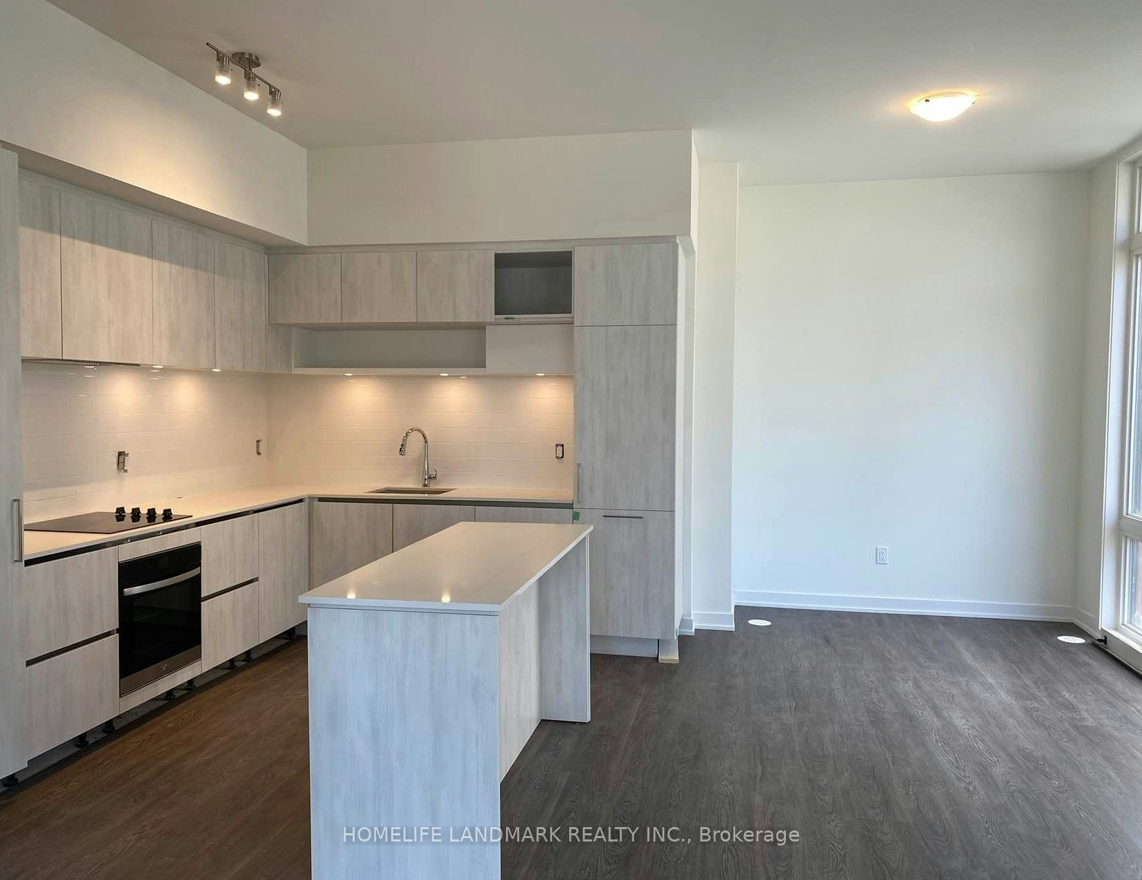 1101-12 David Eyer Road, Richmond Hill, ON, L4S 0N4 - 2