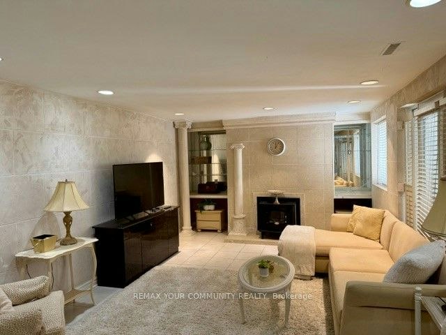 Lower Level-15500 Leslie Street, Aurora, ON, L4G 7C4 - 5