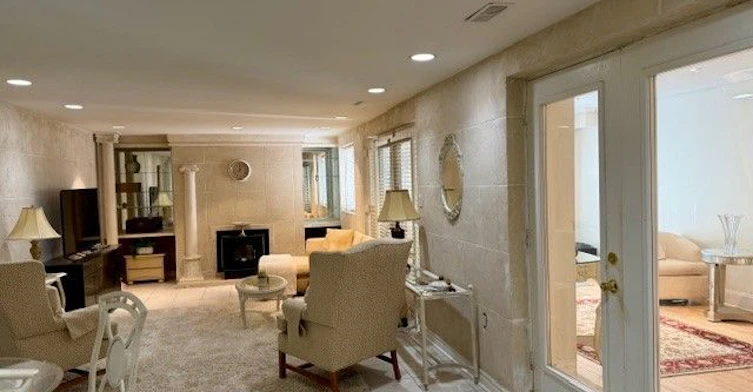 Lower Level-15500 Leslie Street, Aurora, ON, L4G 7C4 - 8