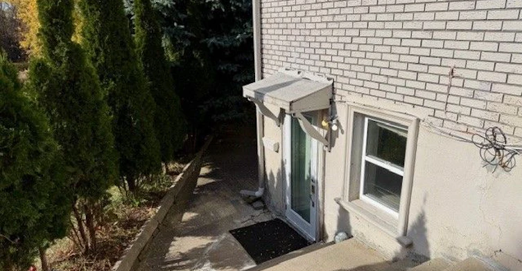 Lower Level-15500 Leslie Street, Aurora, ON, L4G 7C4 - 3