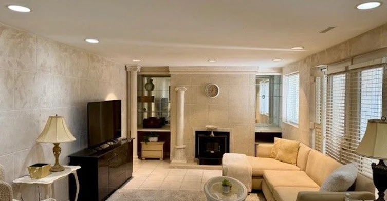 Lower Level-15500 Leslie Street, Aurora, ON, L4G 7C4 - 7