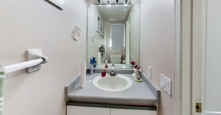 714-900 Steeles Avenue W, Vaughan, ON, L4J 8C2 - 9