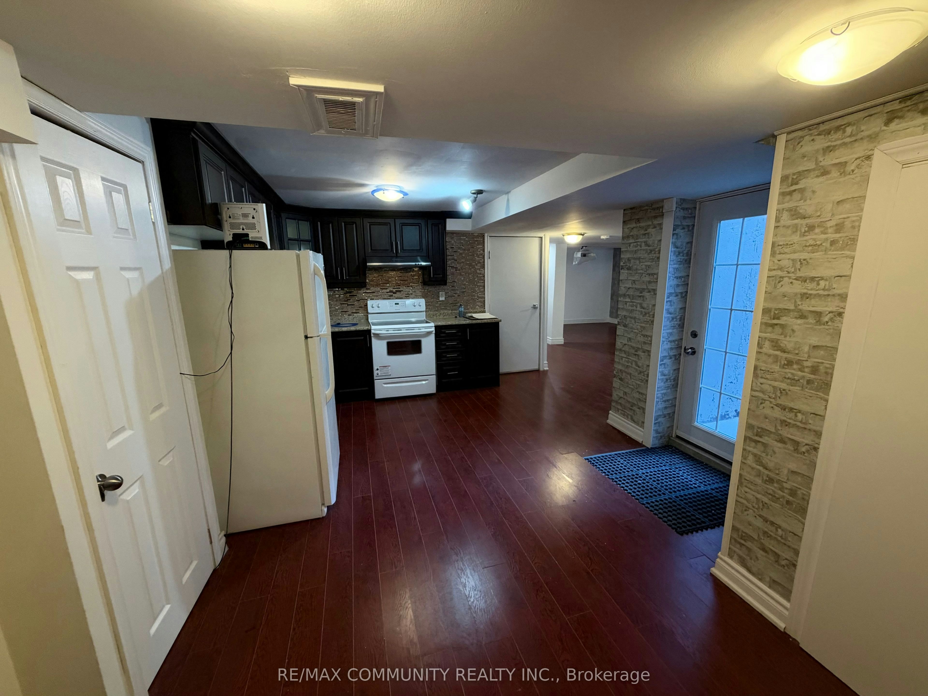 Basement-14 Sunnyside Hill Road N, Markham, ON, L6B 0X4 - 4