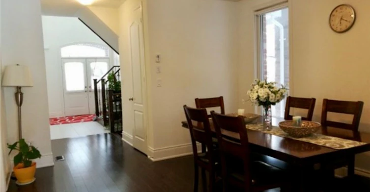 19 Warren Mcbride Crescent, Aurora, ON, L4G 0W4 - 7