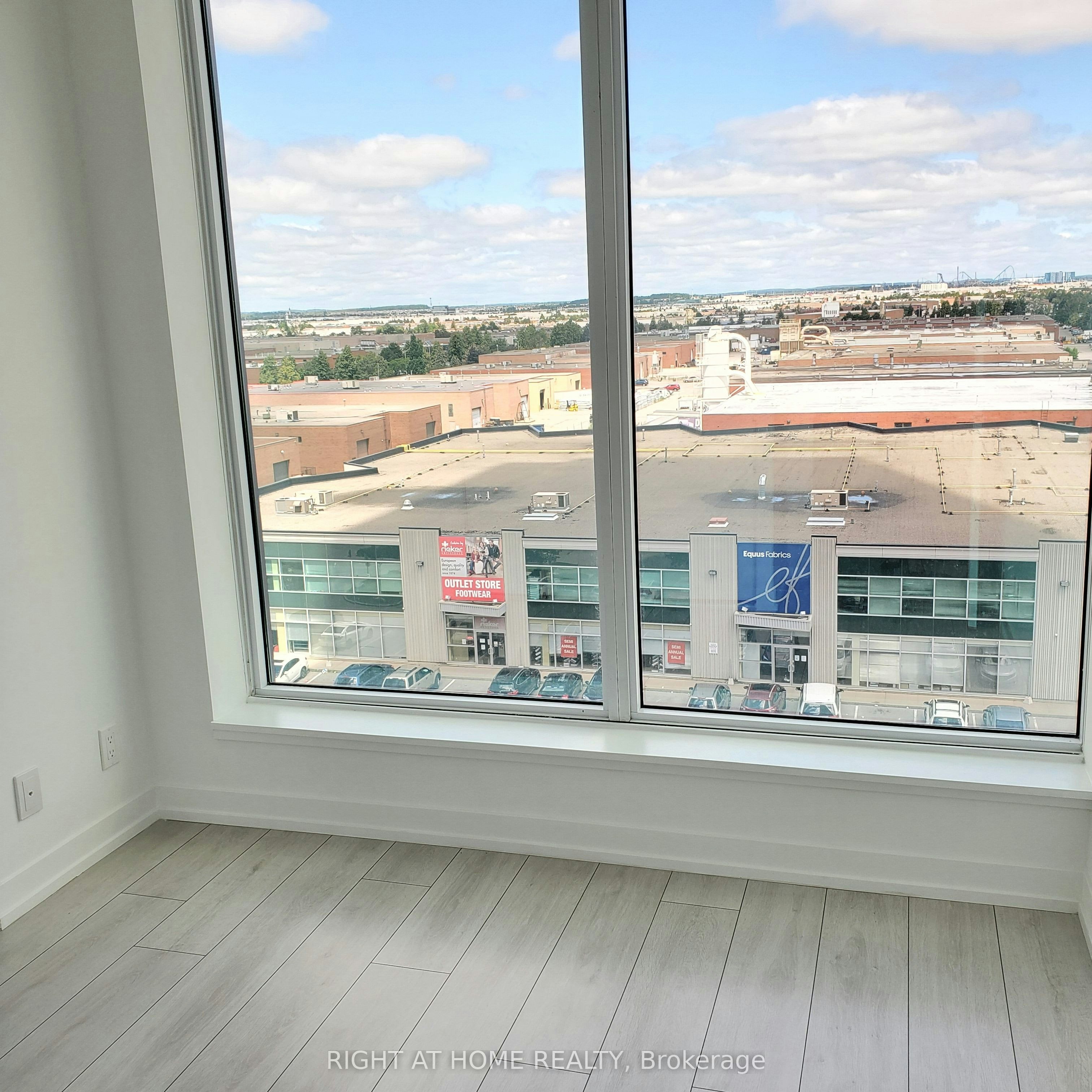 808-950 Portage Parkway, Vaughan, ON, L4K 0J7 - 10