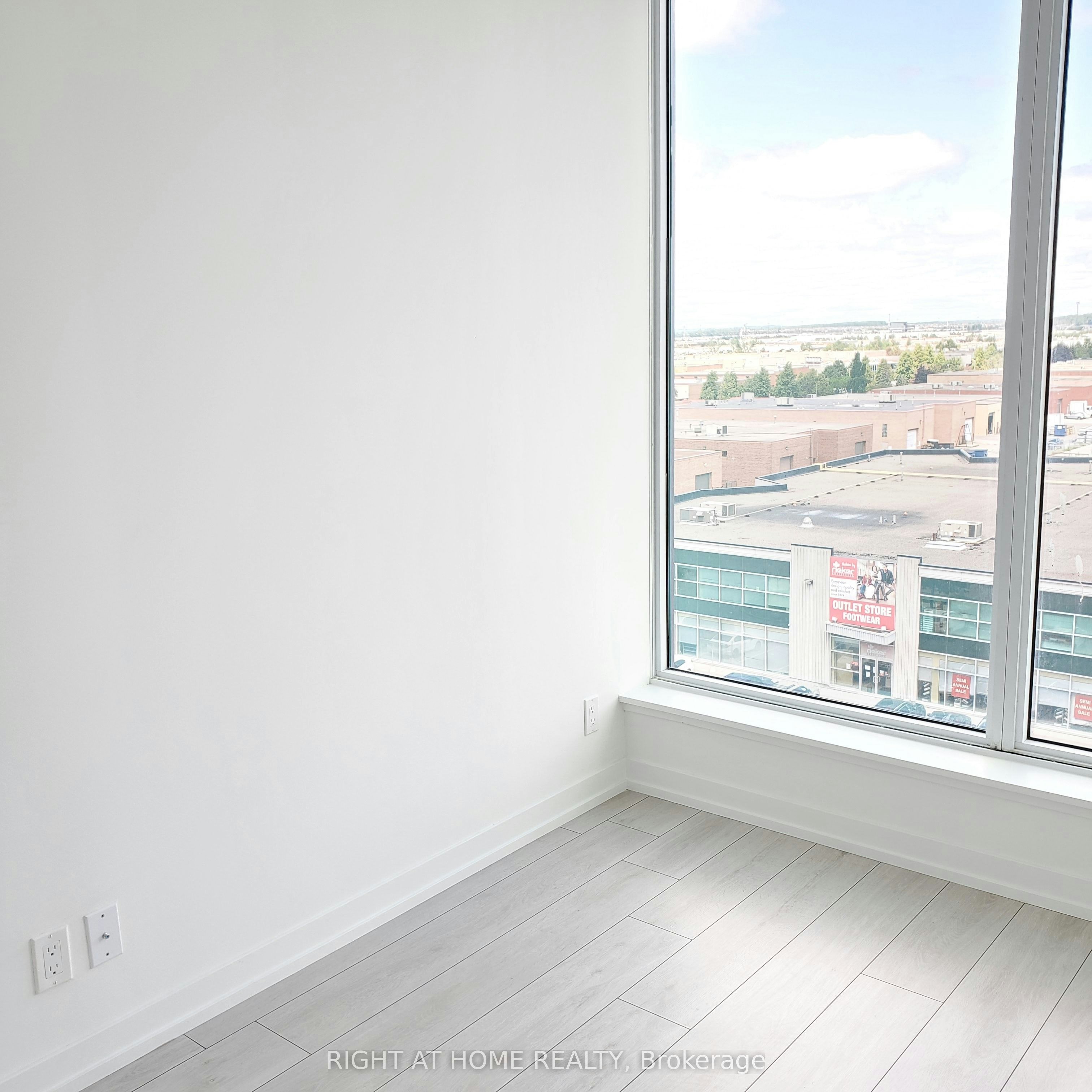 808-950 Portage Parkway, Vaughan, ON, L4K 0J7 - 12