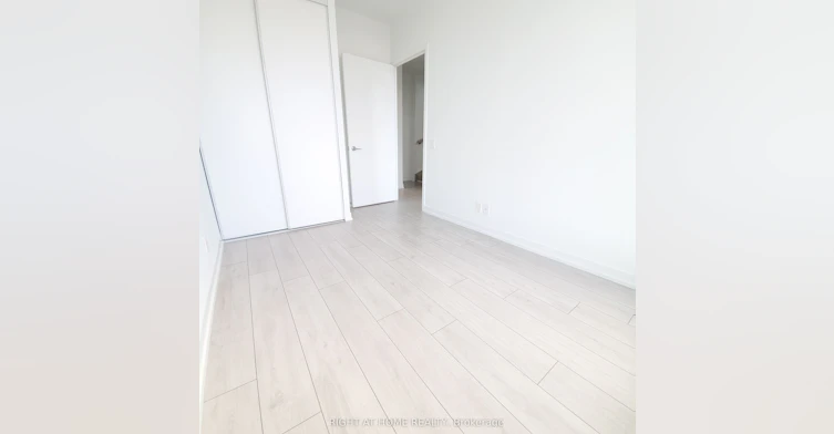 808-950 Portage Parkway, Vaughan, ON, L4K 0J7 - 11