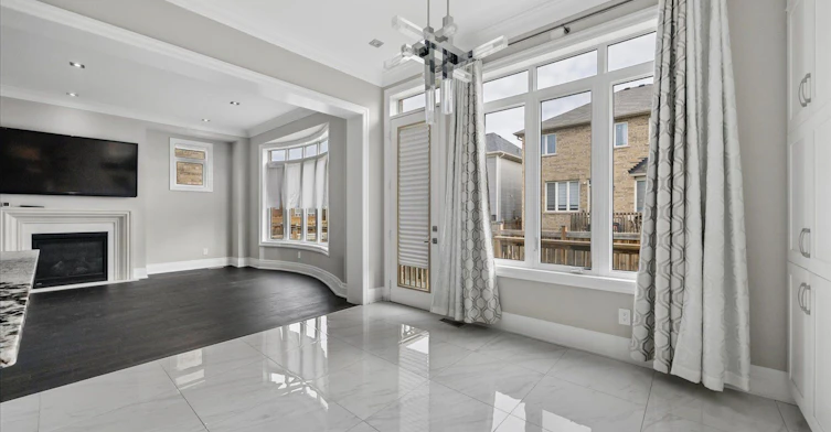19 Lampkin Street, Georgina, ON, L0E 1R0 - 17