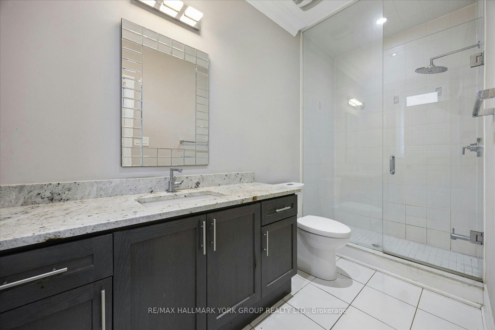 19 Lampkin Street, Georgina, ON, L0E 1R0 - 38
