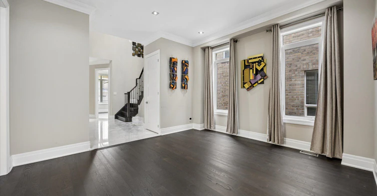 19 Lampkin Street, Georgina, ON, L0E 1R0 - 6