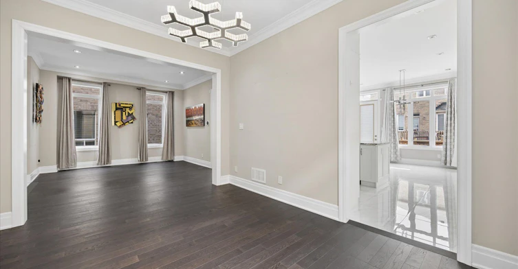 19 Lampkin Street, Georgina, ON, L0E 1R0 - 9