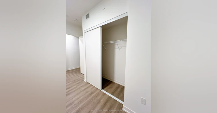 1112-8 Interchange Way, Vaughan, ON, L4K 5Z7 - 11