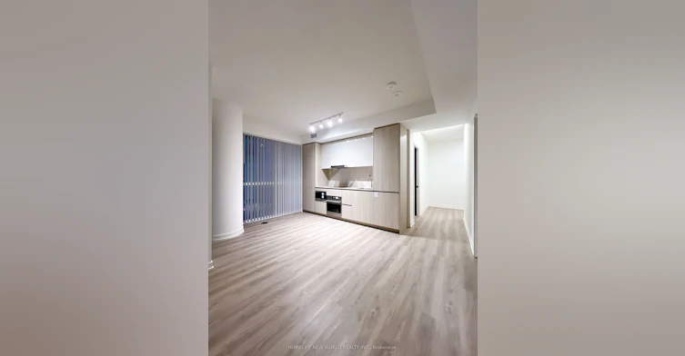 1112-8 Interchange Way, Vaughan, ON, L4K 5Z7 - 4