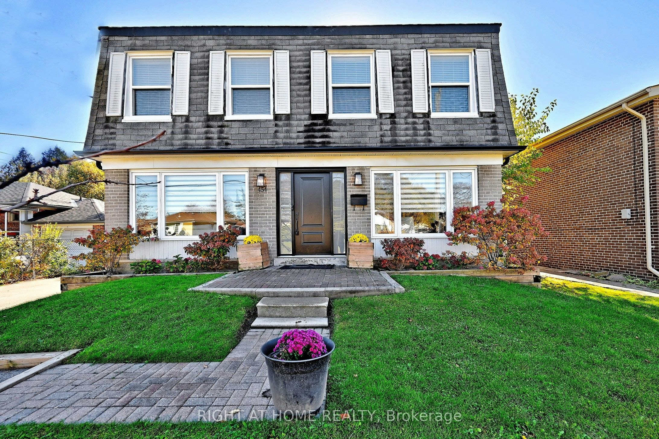 454 Alper Street, Richmond Hill, ON, L4C 2Z6